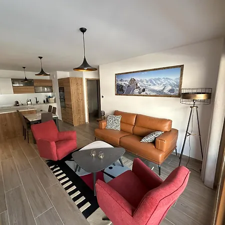 Apprt Moderne 70m2, 3 Chbr, 6 Pers, Sur Les Pistes, Equipe, Garage Interieur